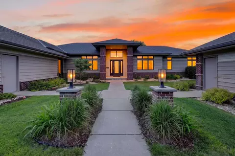7672 Leta Way, Verona, WI 53593