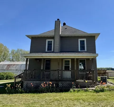 10339 W Footville Hanover Rd, Janesville, WI 53548