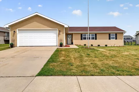 2411 S Terrace St, Janesville, WI 53546