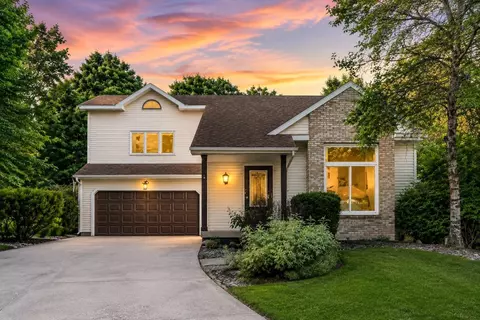 10 Rylant Cir, Madison, WI 53719