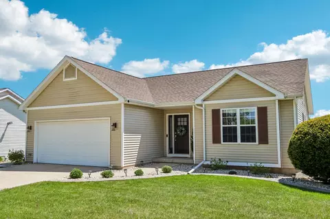 809 Brookstone Crst, Mount Horeb, WI 53572