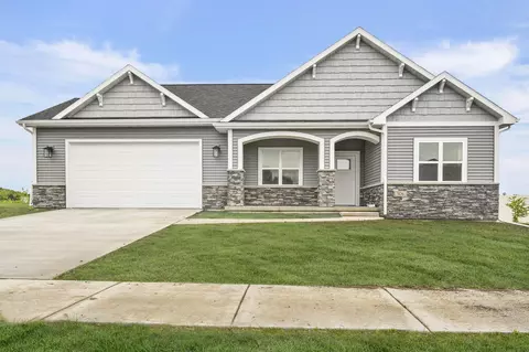 306 Michelle Ln, Cottage Grove, WI 53527