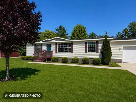 240 N Juneau St, Adams, WI 53910