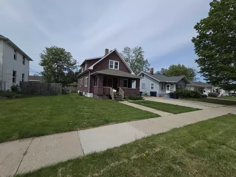 1128 W State St, Janesville, WI 53546