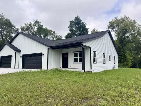 705 Mayapple Dr, Janesville, WI 53545