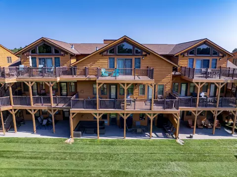 2013 S Czech Ct # -5, Arkdale, WI 54613