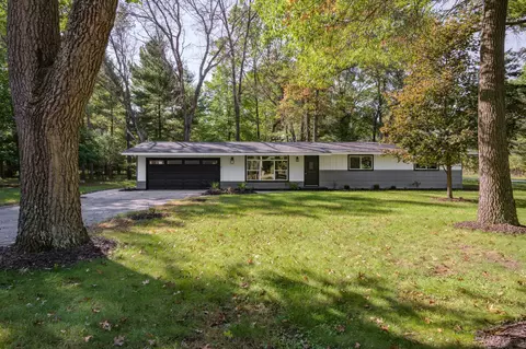 w5613 Cherokee Lane, New Lisbon, WI 53950