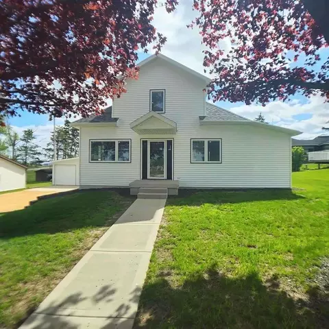 750 Main St, Highland, WI 53543