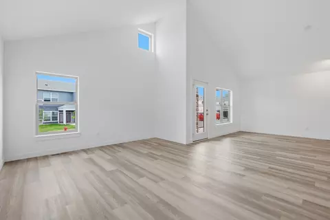Living - 118 Boneset Ave, Poynette, WI 53955 photo 1 of 11