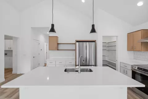 Kitchen - 118 Boneset Ave, Poynette, WI 53955 photo 2 of 6