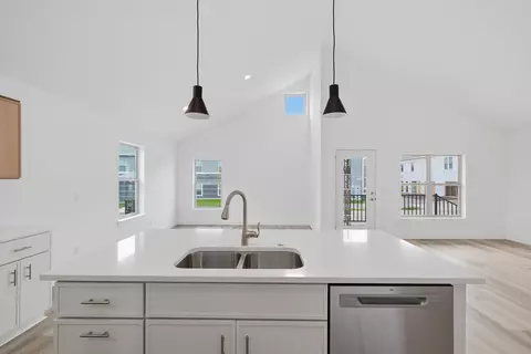 Kitchen - 118 Boneset Ave, Poynette, WI 53955 photo 4 of 6