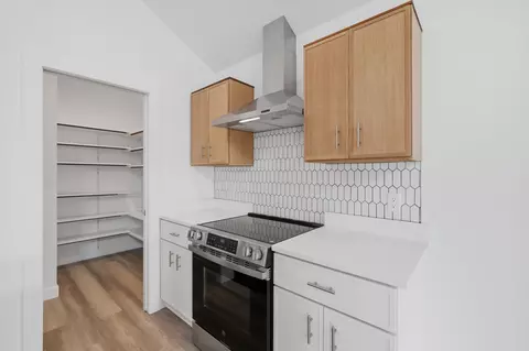 Kitchen - 118 Boneset Ave, Poynette, WI 53955 photo 4 of 5