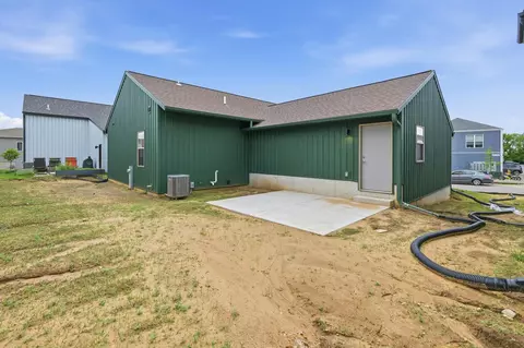 Exterior - 118 Boneset Ave, Poynette, WI 53955 photo 4 of 7
