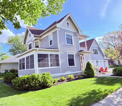 104 W Church St, Belleville, WI 53508