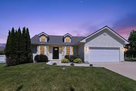 6601 Village Park Dr, Madison, WI 53718