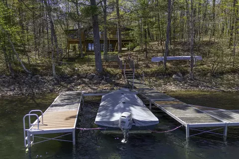 6902 Lake Mildred Rd, Rhinelander, WI 54501