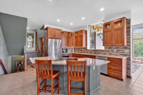 Kitchen - n8081 Springer Road, Lake Mills, WI 53551 photo 2 of 5