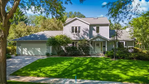 5110 Buffalo Trl, Madison, WI 53705