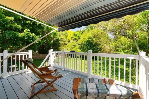 2725 Whitlock Rd, Madison, WI 53719
