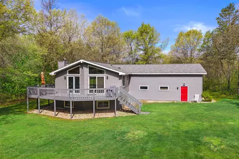 1319 Eagle Trl, Nekoosa, WI 54457
