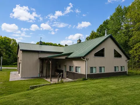 27526 County Highway X, Cashton, WI 54619