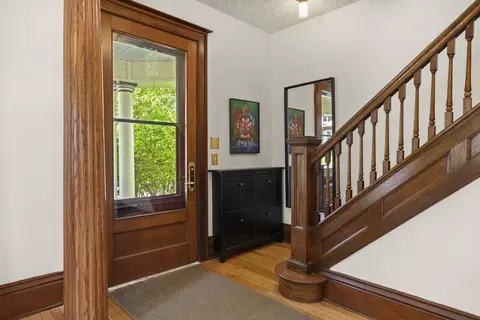 602 Schiller Ct, Madison, WI 53704