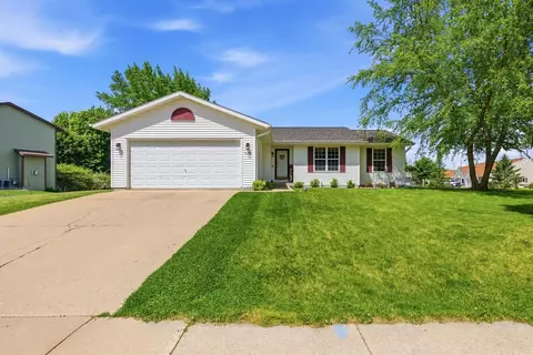 626 Meadowview Ln, Marshall, WI 53559