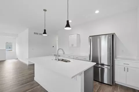 Kitchen - 120 Boneset Ave, Poynette, WI 53955 photo 8 of 9