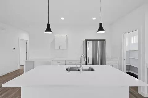 Kitchen - 120 Boneset Ave, Poynette, WI 53955 photo 3 of 9