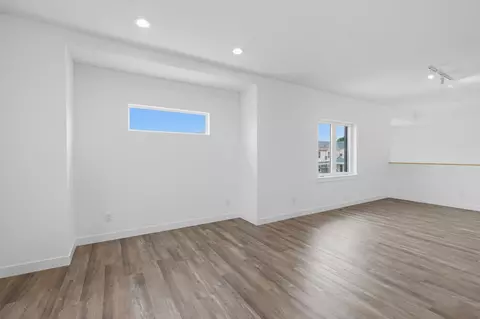 Living - 120 Boneset Ave, Poynette, WI 53955 photo 10 of 11
