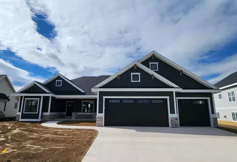 Exterior - 4074 Hanover Dr, Deforest, WI 53532 photo 2 of 8