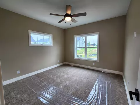 Bedroom - 4074 Hanover Dr, Deforest, WI 53532 photo 3 of 4