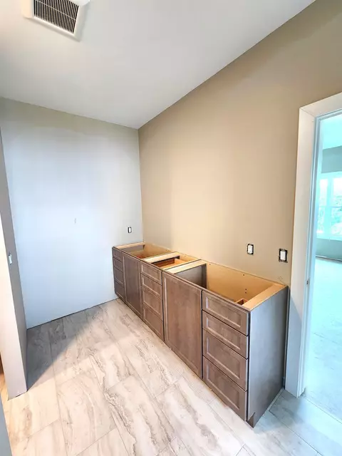 Bath - 4074 Hanover Dr, Deforest, WI 53532 photo 3 of 5