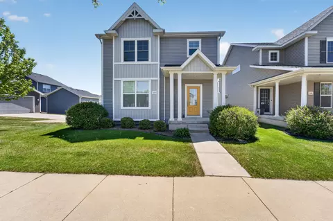 1105 Okeeffe Ave, Sun Prairie, WI 53590