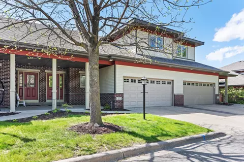 25 Windswept Way, Fitchburg, WI 53719