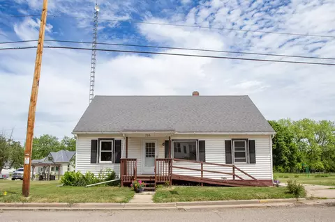 706 Blake St, Blanchardville, WI 53516