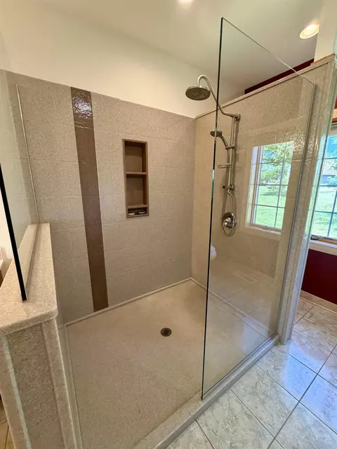 Bath - n2248 Asmus Road, Monroe, WI 53566 photo 6 of 9