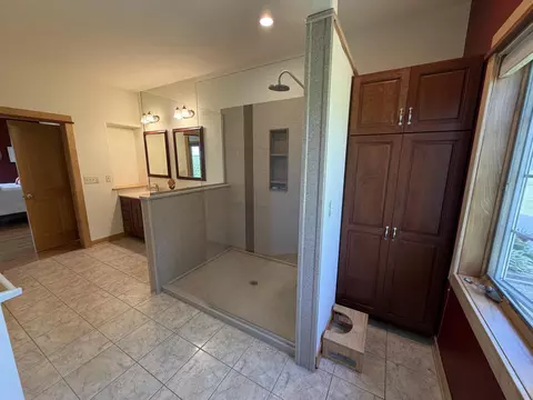 Bath - n2248 Asmus Road, Monroe, WI 53566 photo 5 of 9