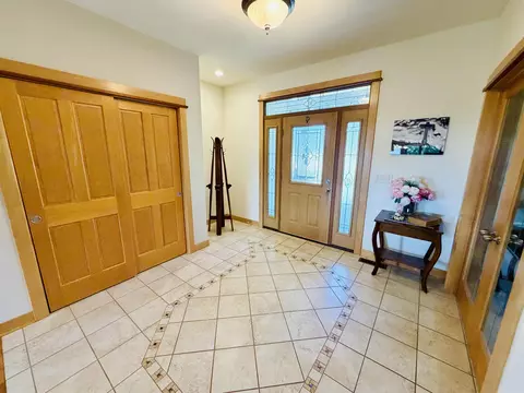 Entry Way - n2248 Asmus Road, Monroe, WI 53566 photo 2 of 3