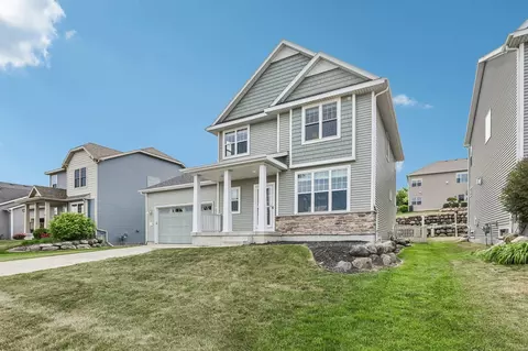 6062 Little Bluestem Dr, Mcfarland, WI 53558