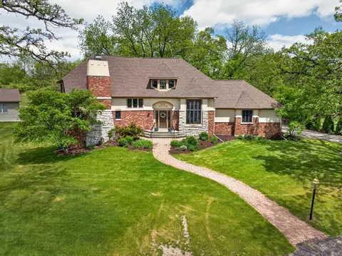 406 2nd Ave, New Glarus, WI 53574