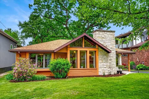 5106 St Cyr Rd, Middleton, WI 53562