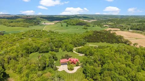 s8295 Dale Road, Loganville, WI 53943