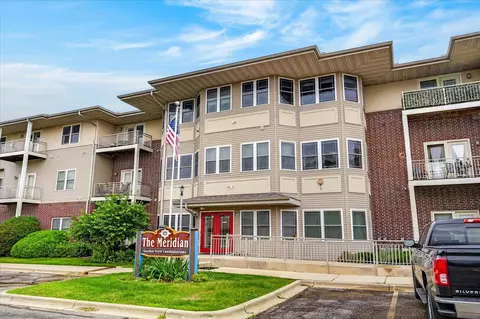 410 New Age Cir #306, Verona, WI 53593