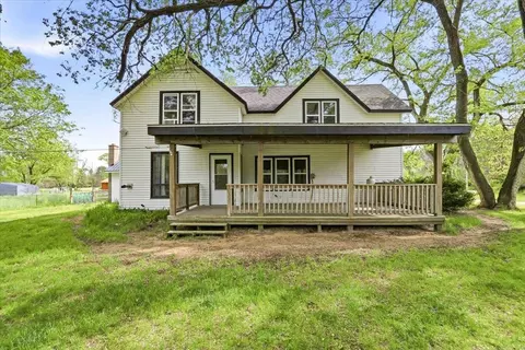 1097 Duck Creek Dr, Adams, WI 53910