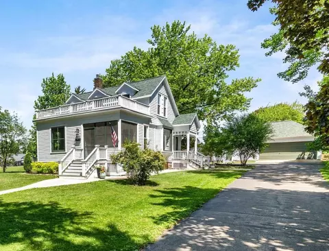 911 Watson St, Ripon, WI 54971