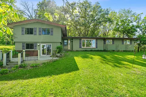 n6219 Sunnyside Road, Green Lake, WI 54941
