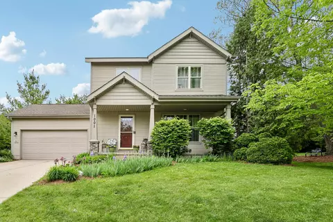 1001 Glacier Hill Dr, Madison, WI 53704