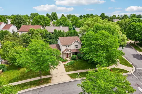 1001 Glacier Hill Dr, Madison, WI 53704