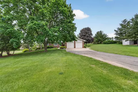 5170 Reiner Rd, Madison, WI 53718